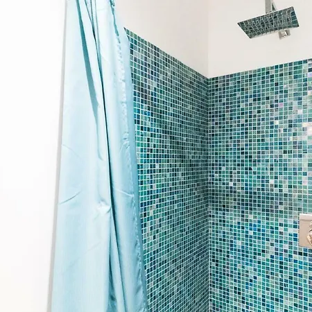 Italianway - Corso Cavallotti 223 * San Remo